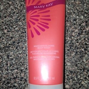 Mary Kay Mandarin Blooms Body Wash - Coral Packaging